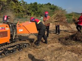 서산시, 가을철 찾아가는 영농 부산물 파쇄단 운영 기사 이미지