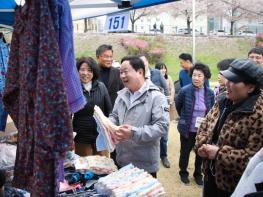 남양주시, ‘2026년 벼룩시장’ 다산동 권역장 개장식 성료 기사 이미지