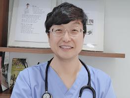 대한민국 명의 시리즈 [국제미용항노화학회 회장 김응석 박사] 기사 이미지